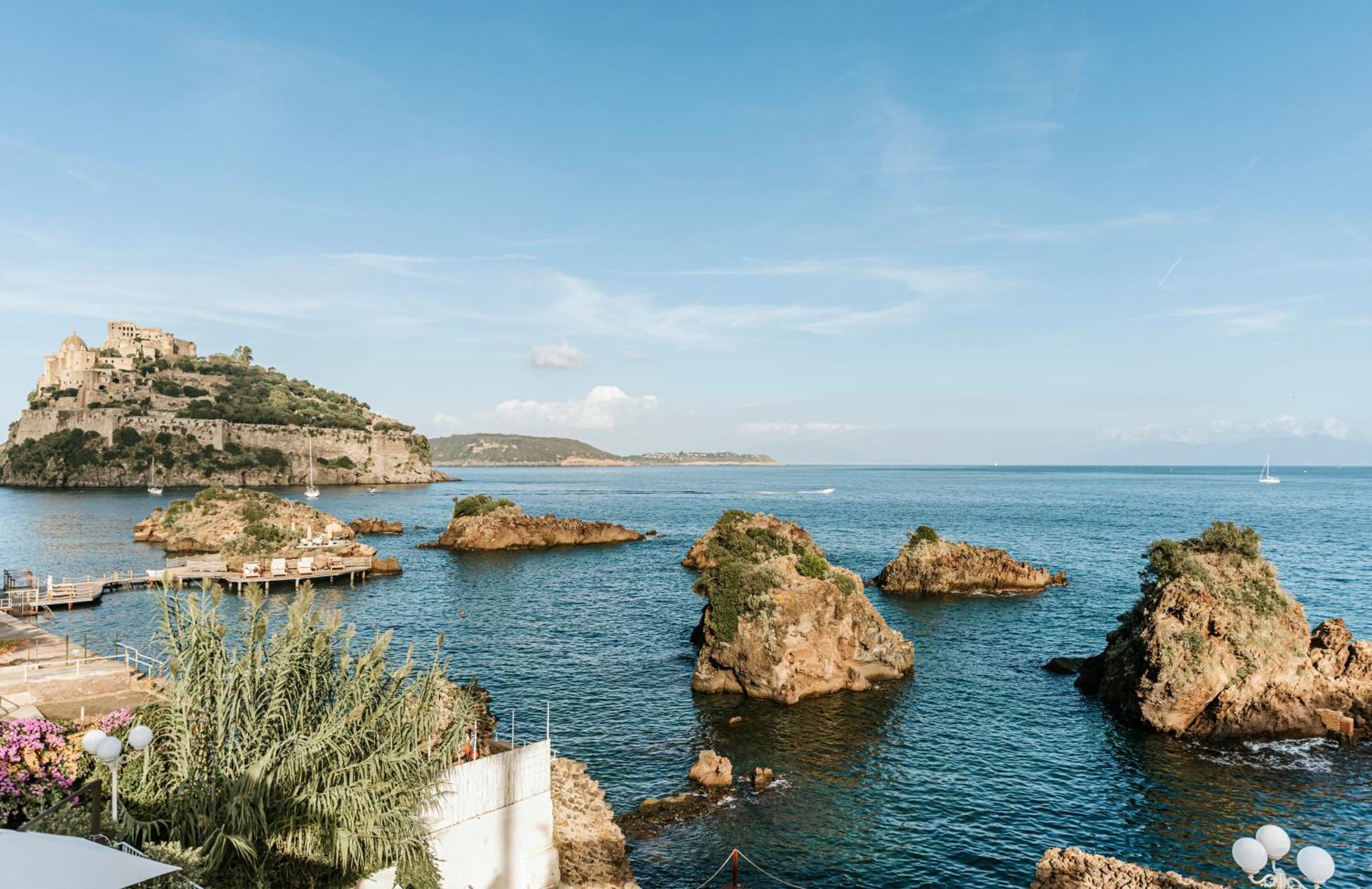 Strand Hotel Delfini Isquia Exterior foto