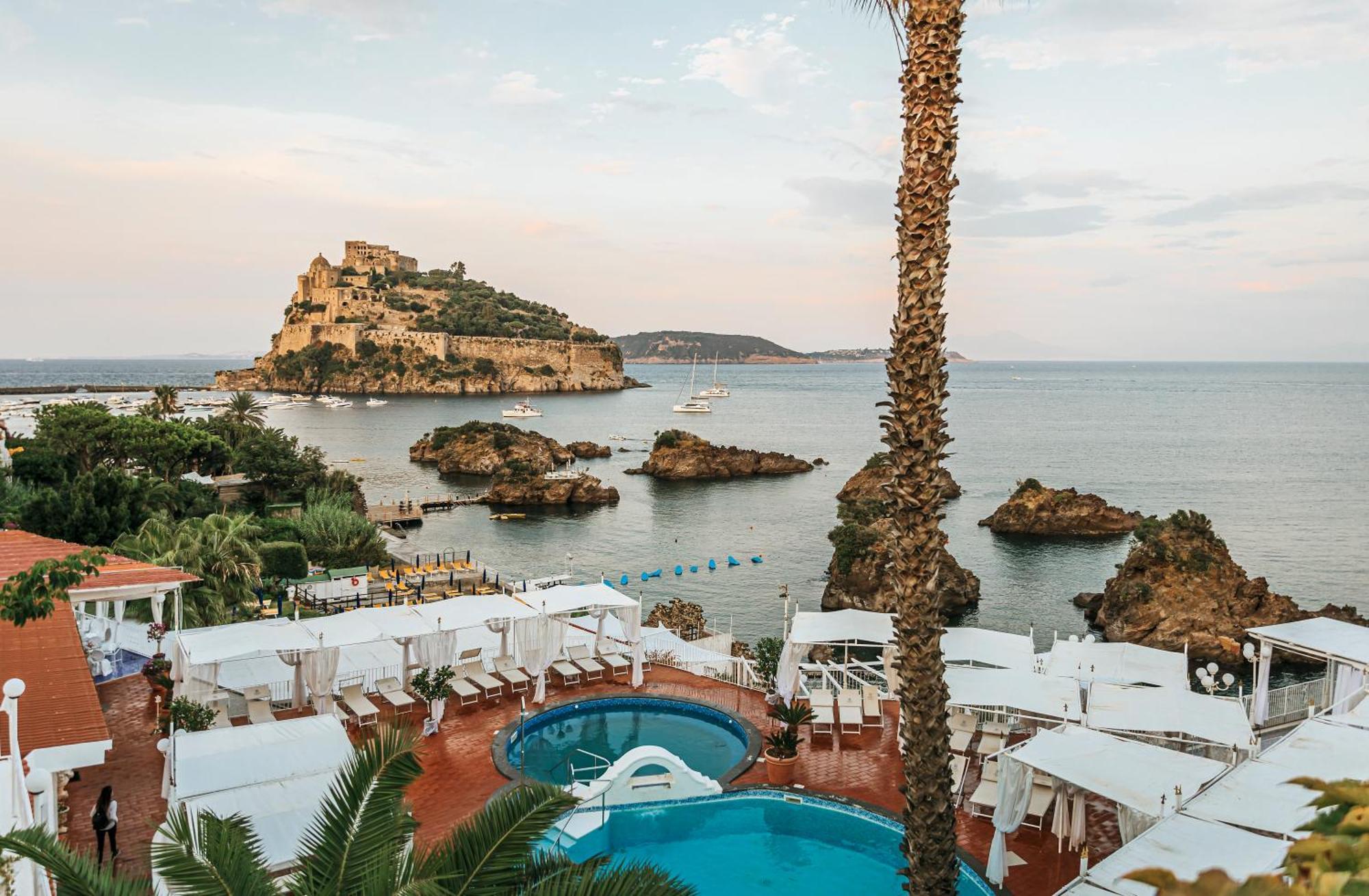 Strand Hotel Delfini Isquia Exterior foto