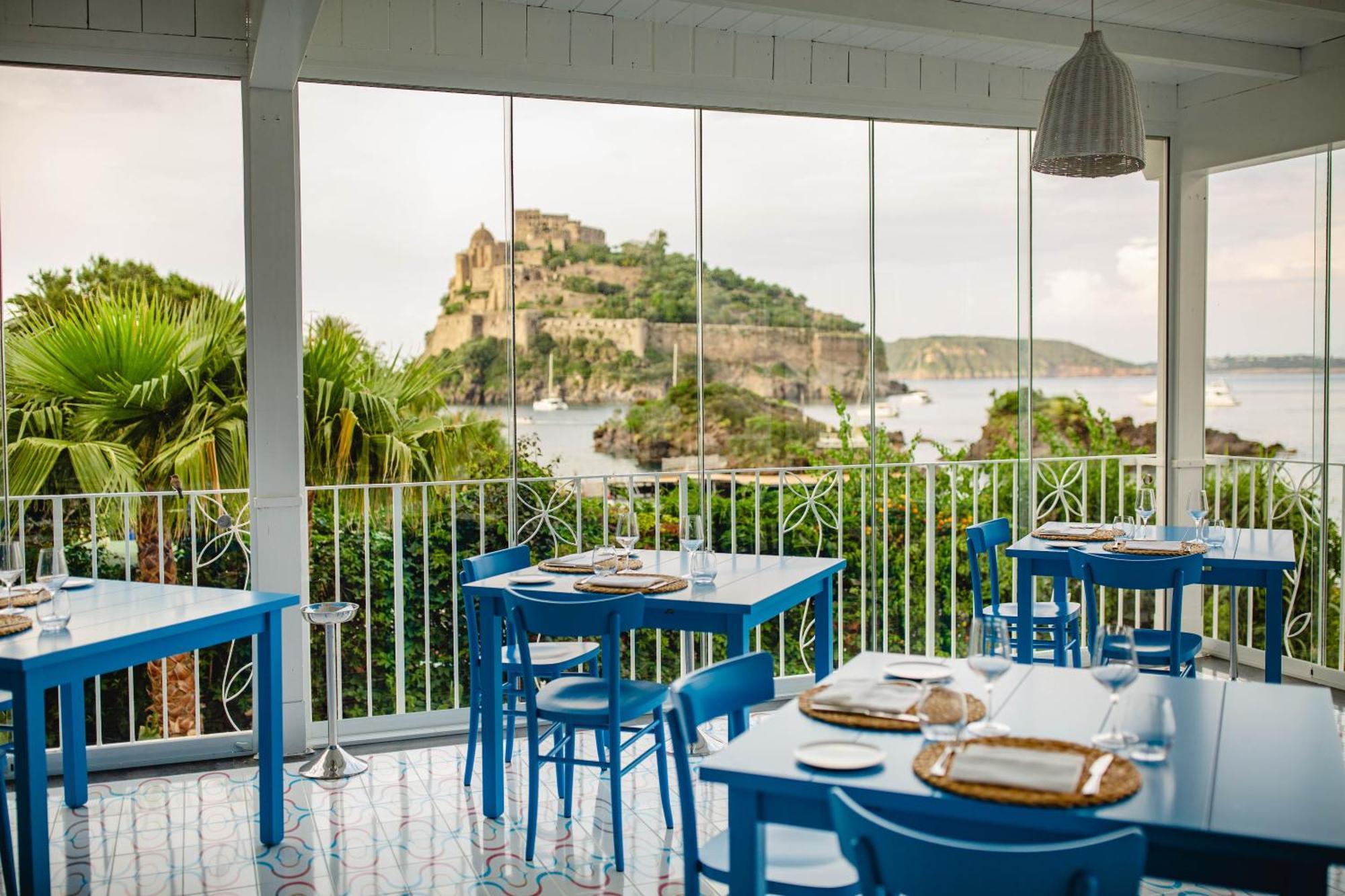 Strand Hotel Delfini Isquia Exterior foto